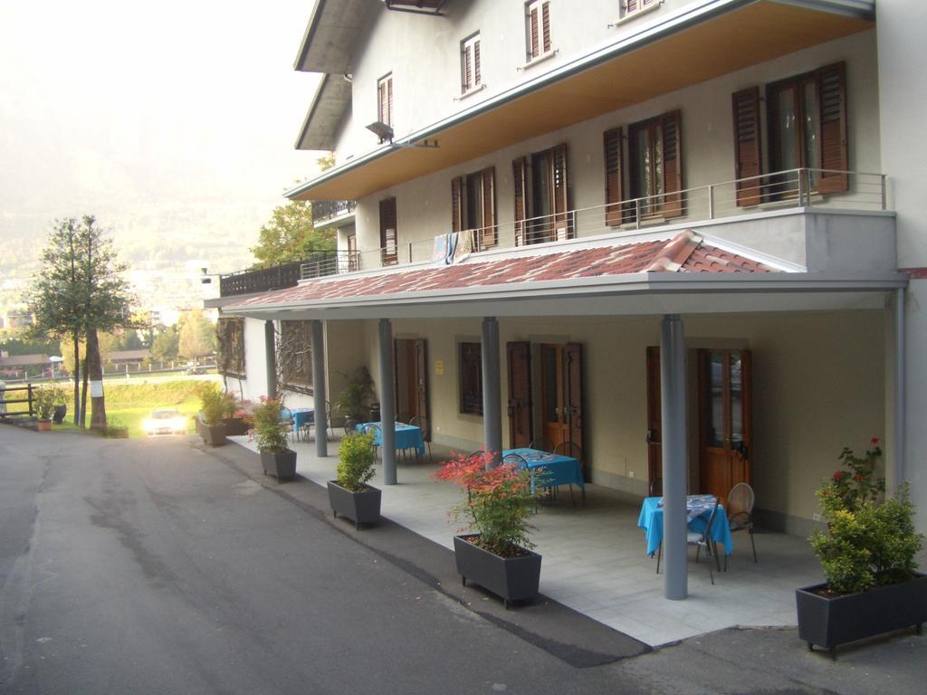 Albergo Il Castellino Darfo Boario Terme Exterior foto